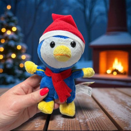 Christmas penguin with hat & scarf 18cm/7"