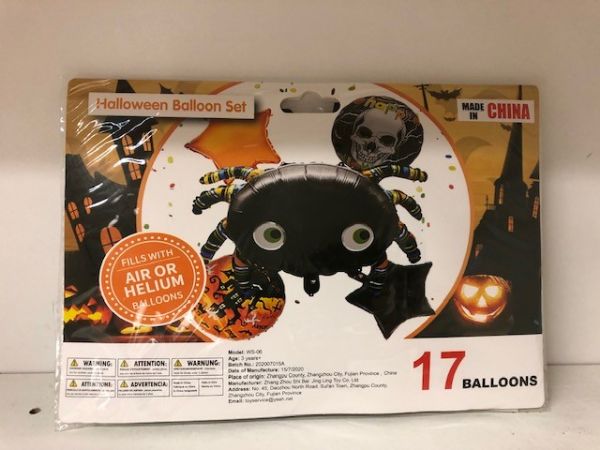 A halloween spider balloon set